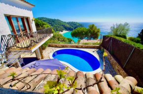 V&V LLORET- VILLA MEDITERRANIA preciosa villa con vistas panorámicas al mar y a solo 120m de la playa Cala Canyelles!!